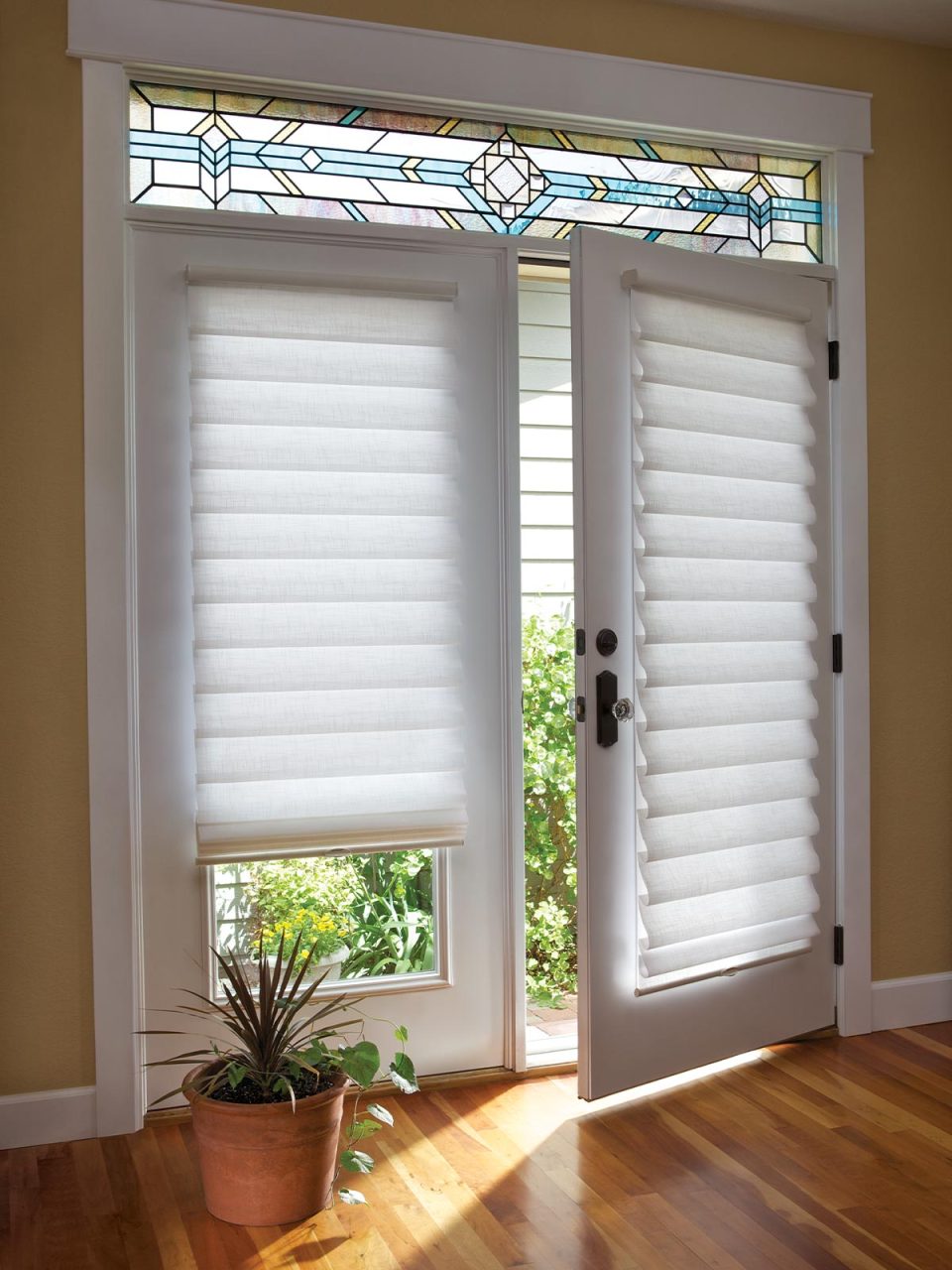 Hunter Douglas Pirouette Window Shades with LiteRise Operating System on door window