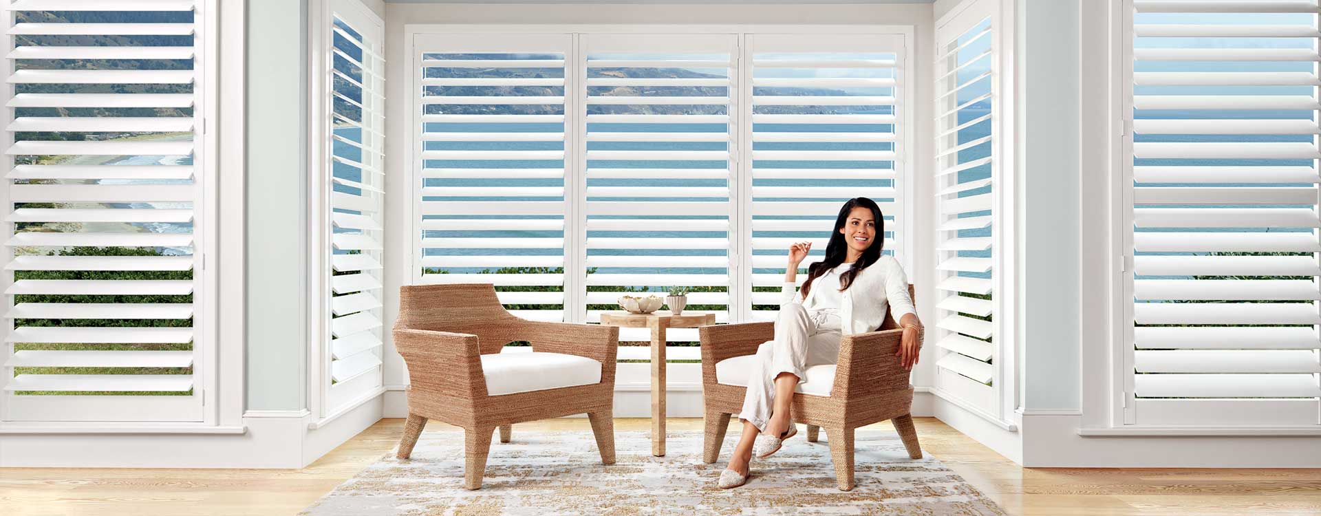 Hunter Douglas Palm Beach Polysatin Shutters